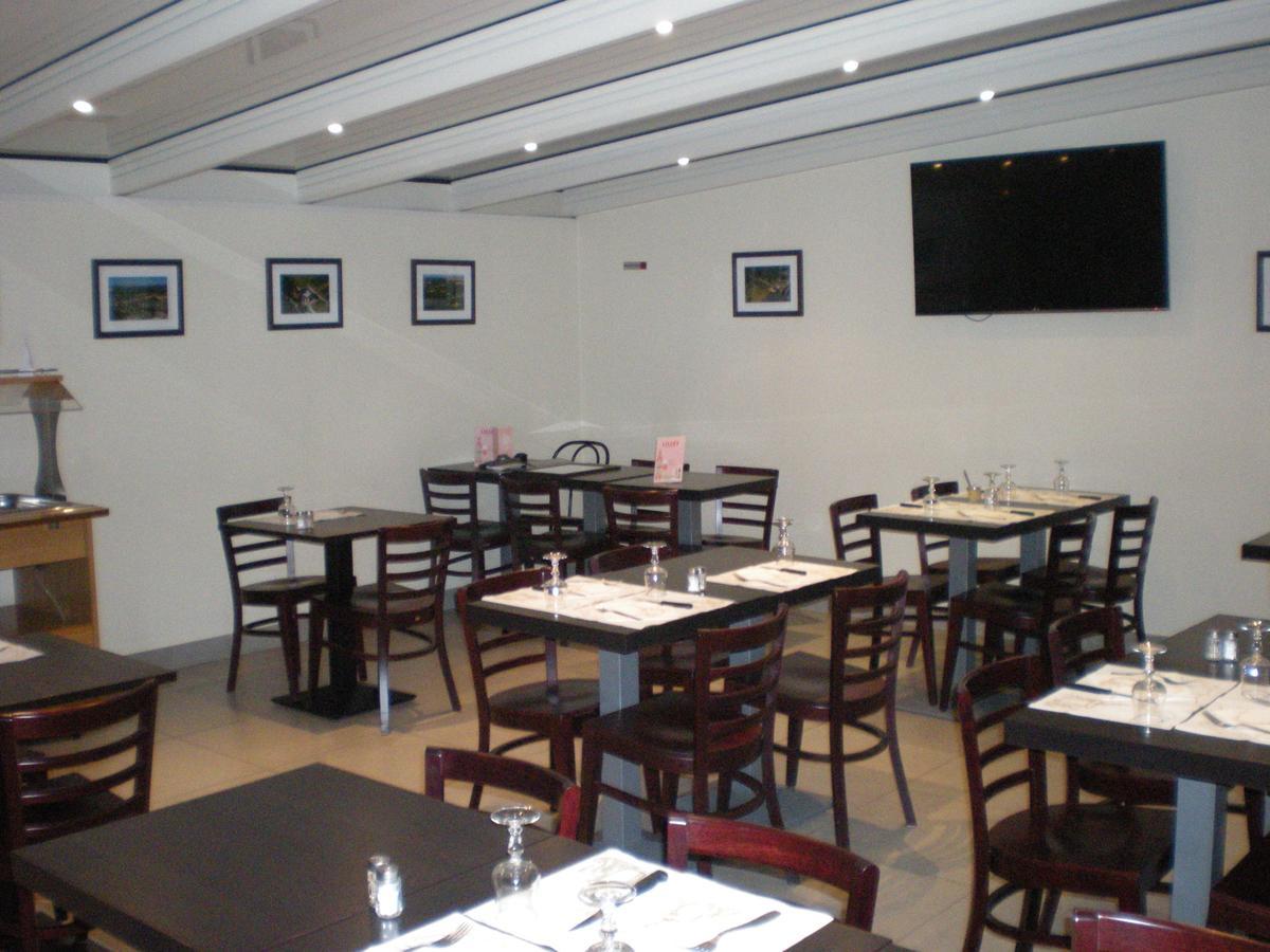 Hotel Dg Mery-sur-Oise Bagian luar foto