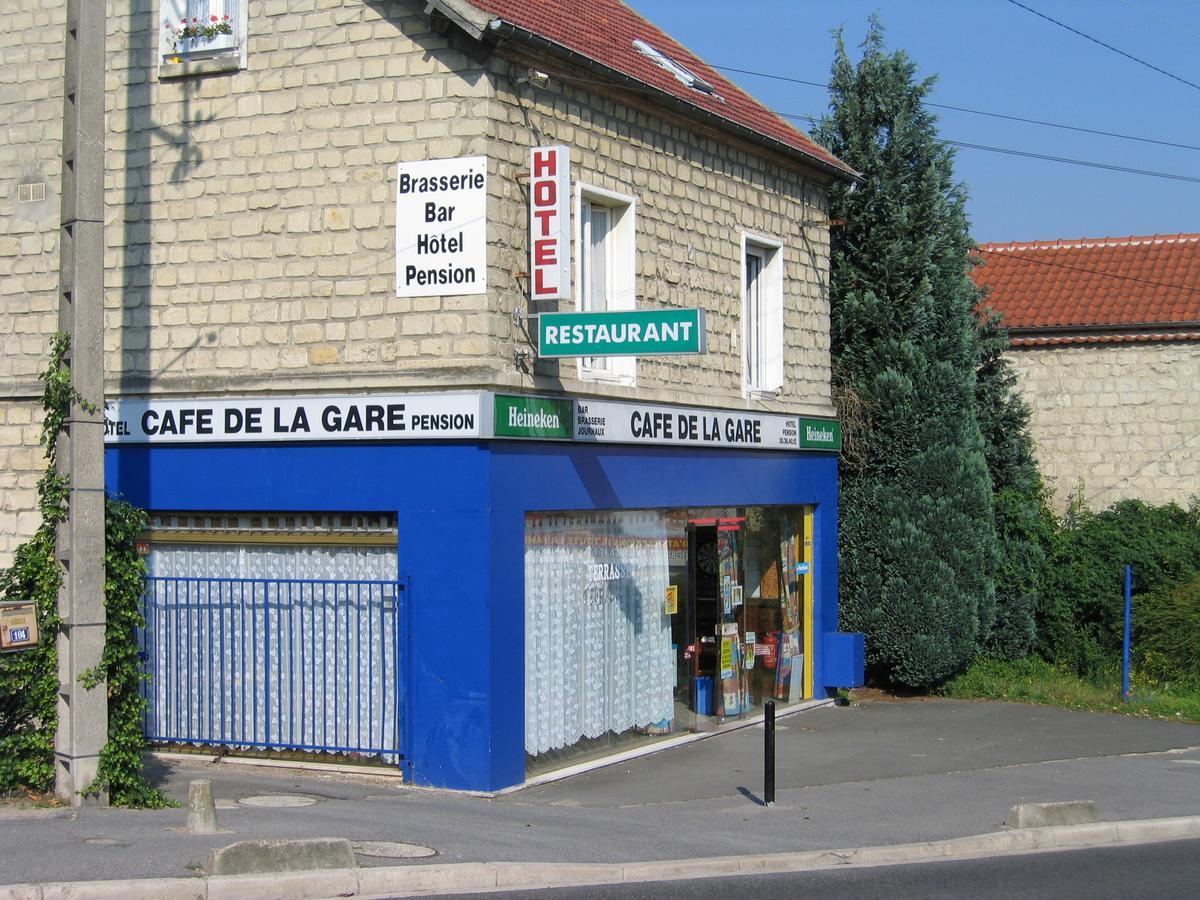 Hotel Dg Mery-sur-Oise Bagian luar foto