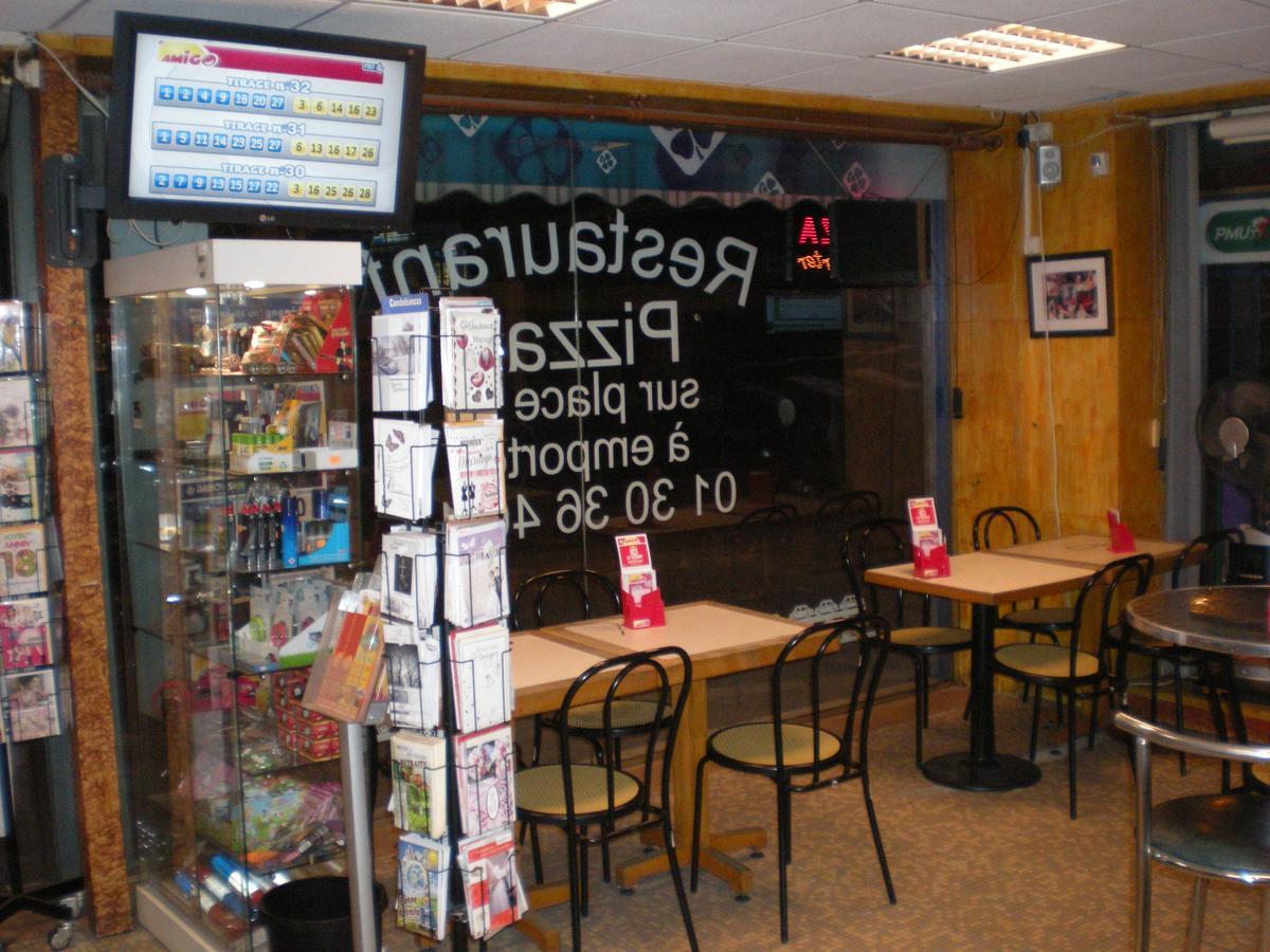 Hotel Dg Mery-sur-Oise Bagian luar foto