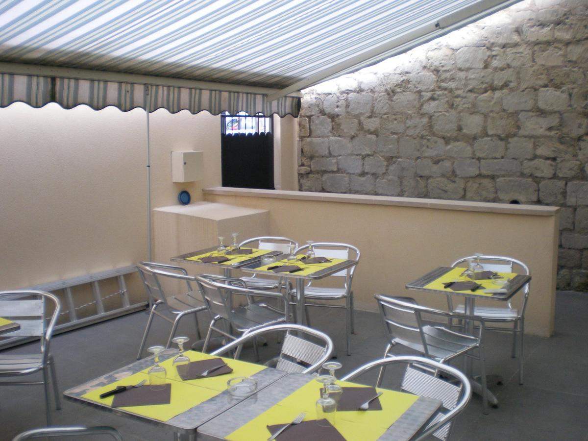Hotel Dg Mery-sur-Oise Bagian luar foto